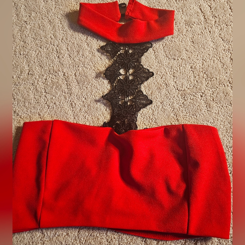 NWT BOOHOO Red Crop Top [8]